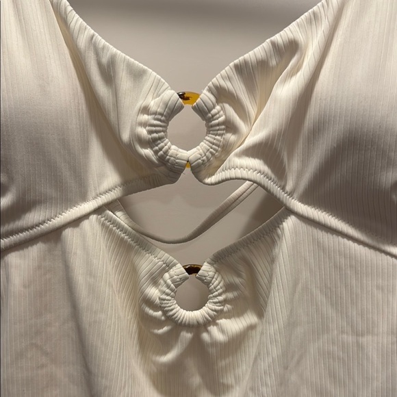 🆕 Shade & Shore White One-Piece Swimsuit. L 12-14. NWT💥 - Picture 2 of 6